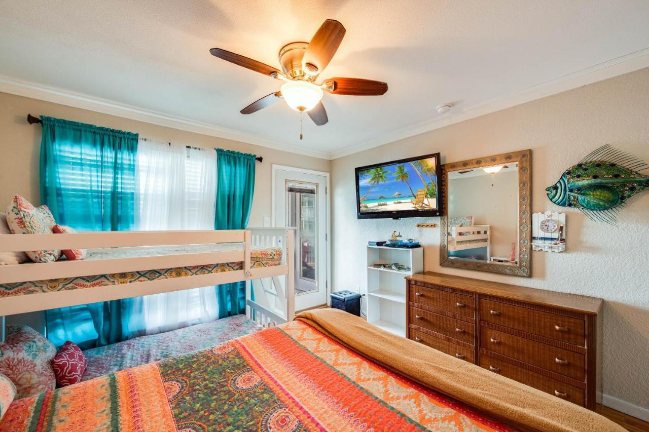 Gulf Breeze Apartment Mustang Beach Bagian luar foto